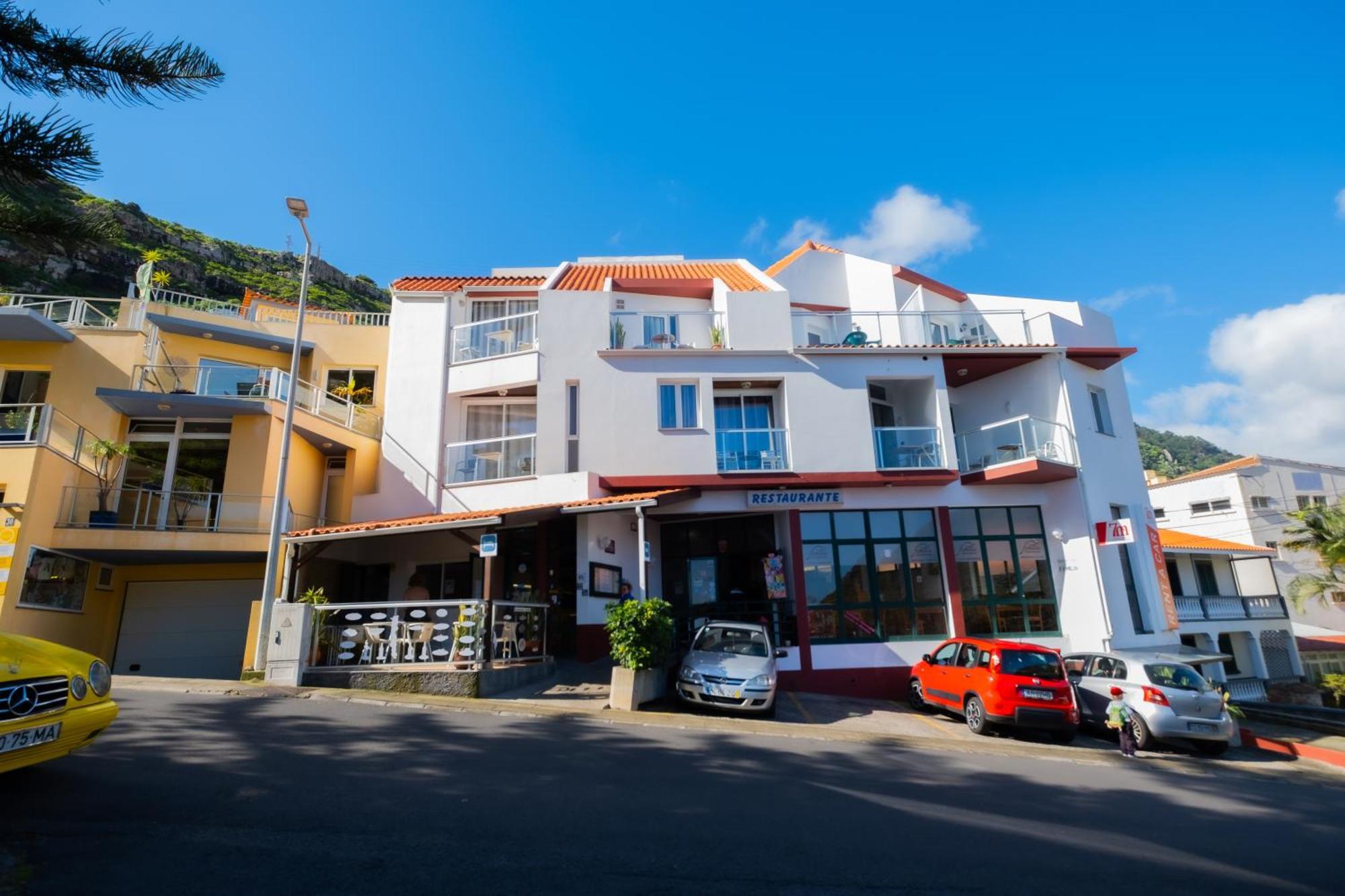 ホテル Residencial Familia マシコ エクステリア 写真